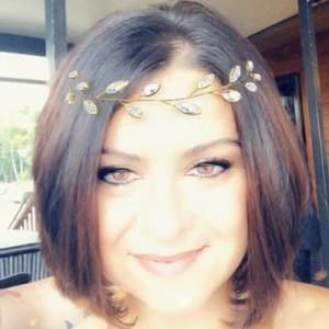 Meet your Posher, Gina